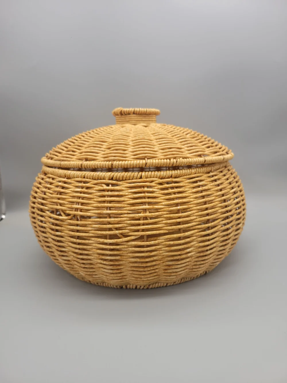 Anthropologie round woven